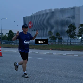 Runner Photo 7473785
