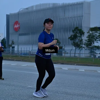 Runner Photo 7473786