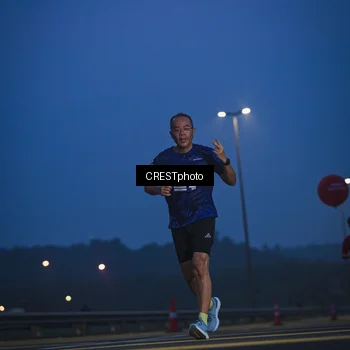 Runner Photo 7473809