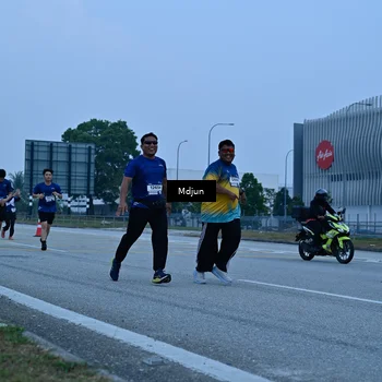 Runner Photo 7473821