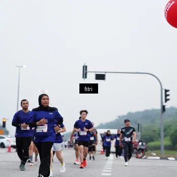 Runner Photo 7473844