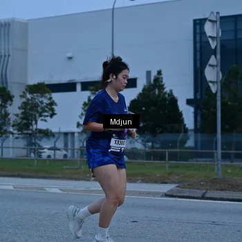 Runner Photo 7473847
