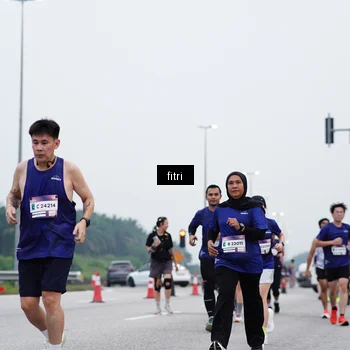 Runner Photo 7473853