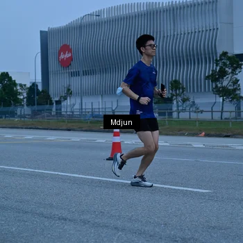 Runner Photo 7473869