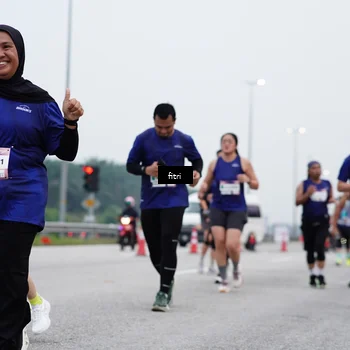 Runner Photo 7473938