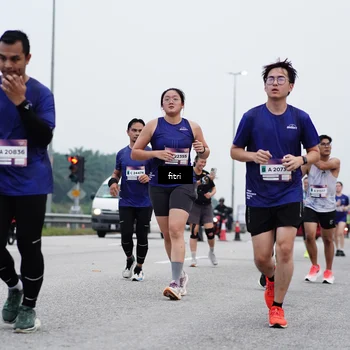 Runner Photo 7473956