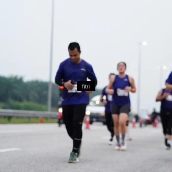 Runner Photo 7473975