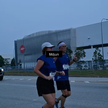 Runner Photo 7473980