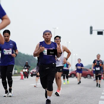 Runner Photo 7474002