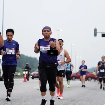 Runner Photo 7474004