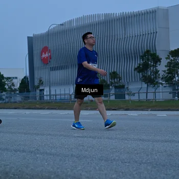Runner Photo 7474025