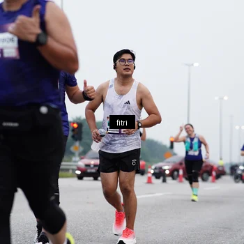 Runner Photo 7474028