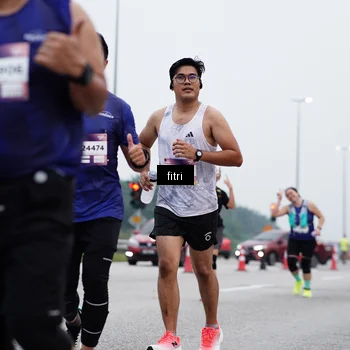 Runner Photo 7474029