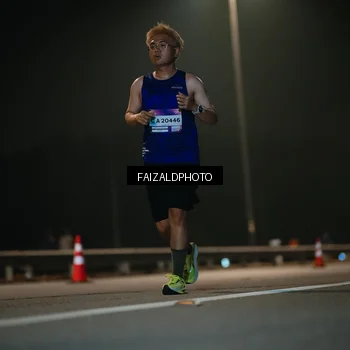 Runner Photo 7474032
