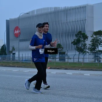 Runner Photo 7474033