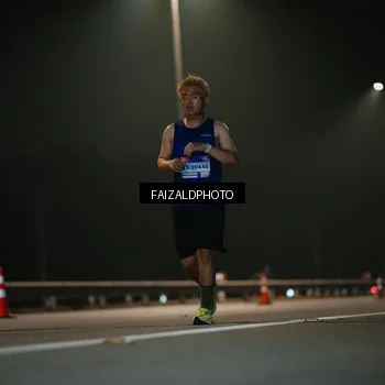 Runner Photo 7474038