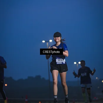 Runner Photo 7474053