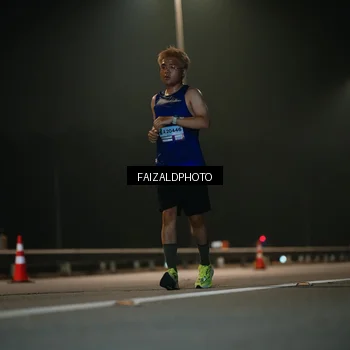 Runner Photo 7474055