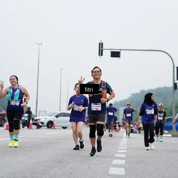 Runner Photo 7474057