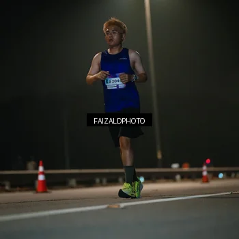 Runner Photo 7474064