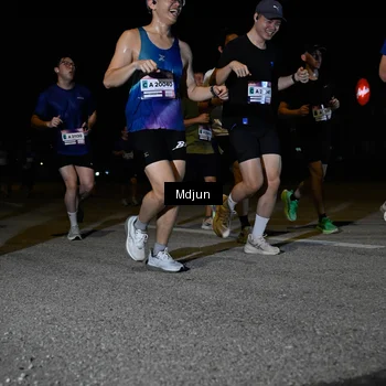 Runner Photo 7474066