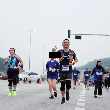 Runner Photo 7474068