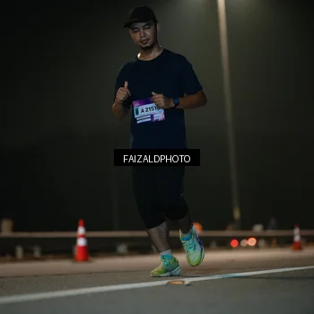 Runner Photo 7474074