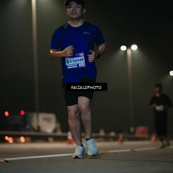 Runner Photo 7474089