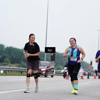 Runner Photo 7474103