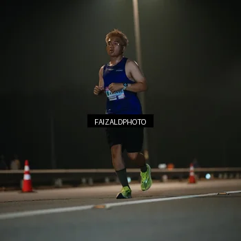 Runner Photo 7474107