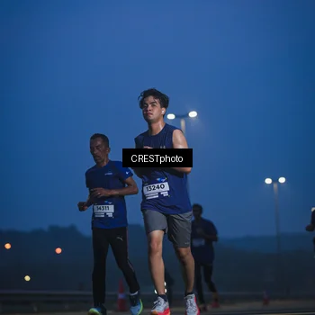 Runner Photo 7474141