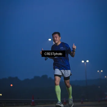 Runner Photo 7474142
