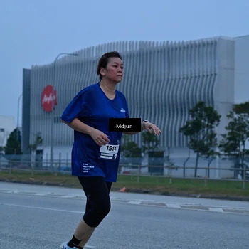 Runner Photo 7474216