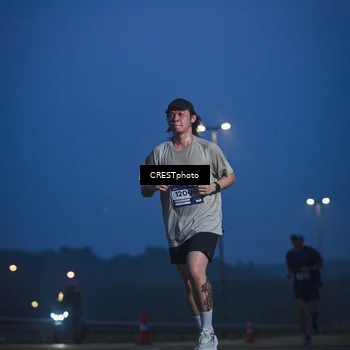 Runner Photo 7474217