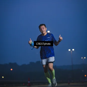 Runner Photo 7474236