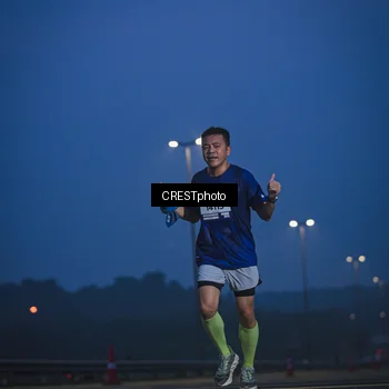 Runner Photo 7474237