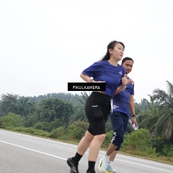 Runner Photo 7474262
