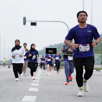 Runner Photo 7474327