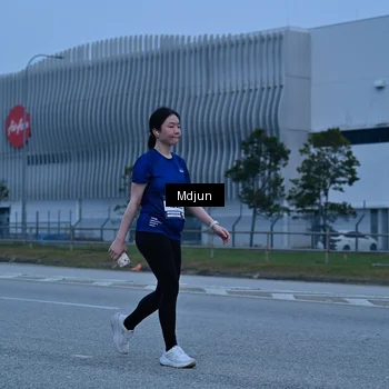 Runner Photo 7474360