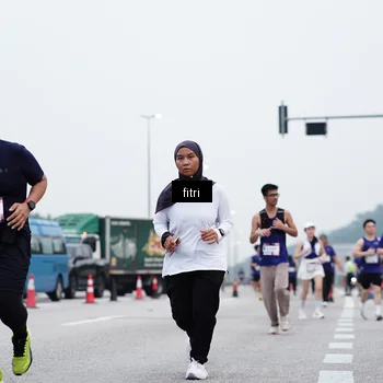 Runner Photo 7474364