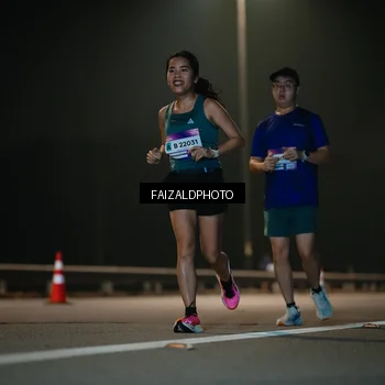 Runner Photo 7474375