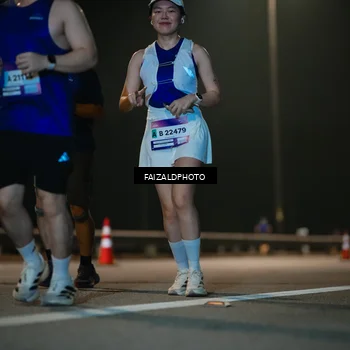 Runner Photo 7474404