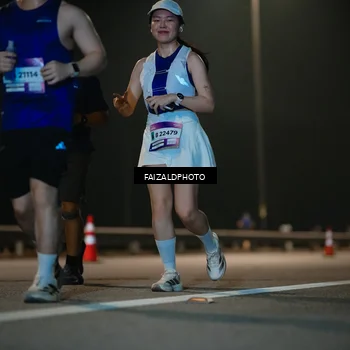 Runner Photo 7474405