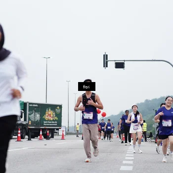 Runner Photo 7474409