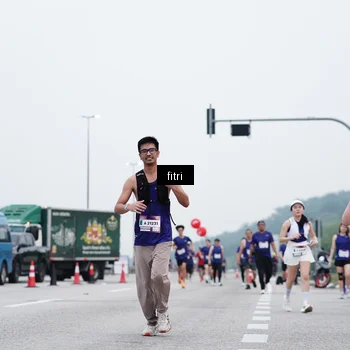 Runner Photo 7474420