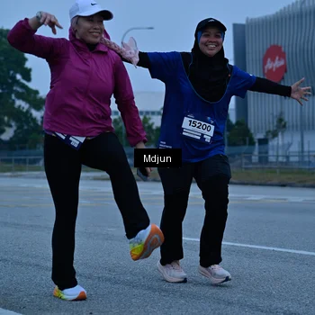 Runner Photo 7474430