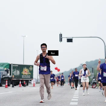 Runner Photo 7474441