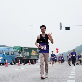 Runner Photo 7474443