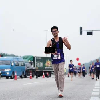 Runner Photo 7474467