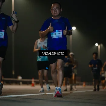 Runner Photo 7474472